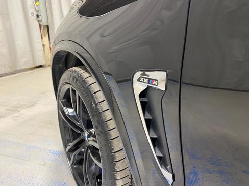 Used 2018 BMW X5 M image 10