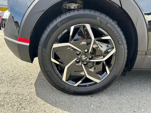 Used 2024 Hyundai Ioniq 5 SE image 63