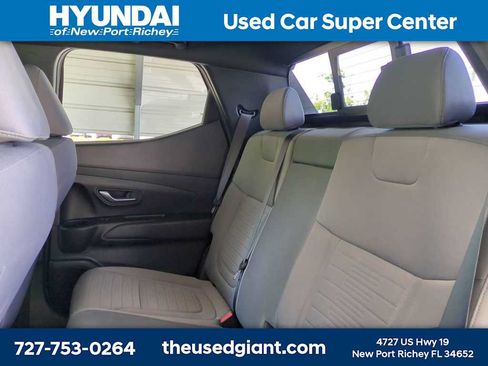 Certified 2022 Hyundai Santa Cruz SEL w/ Activity Package FWD image 12