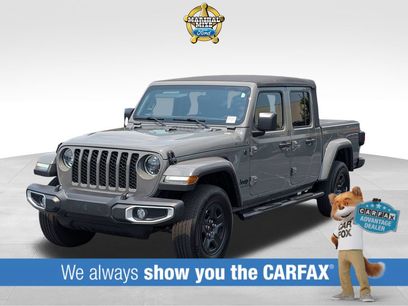 Used 2023 Jeep Gladiator Sport