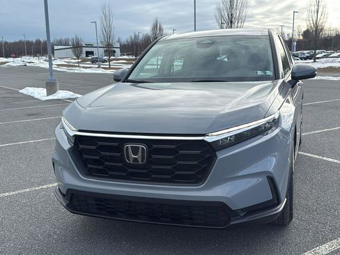 Used 2023 Honda CR-V LX image 17