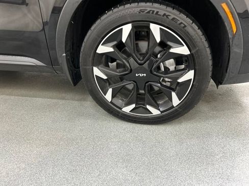 Used 2025 Kia Sorento EX AWD/4WD image 27