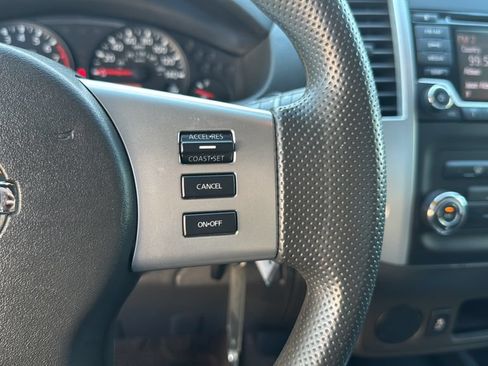 Used 2017 Nissan Frontier SV RWD image 15