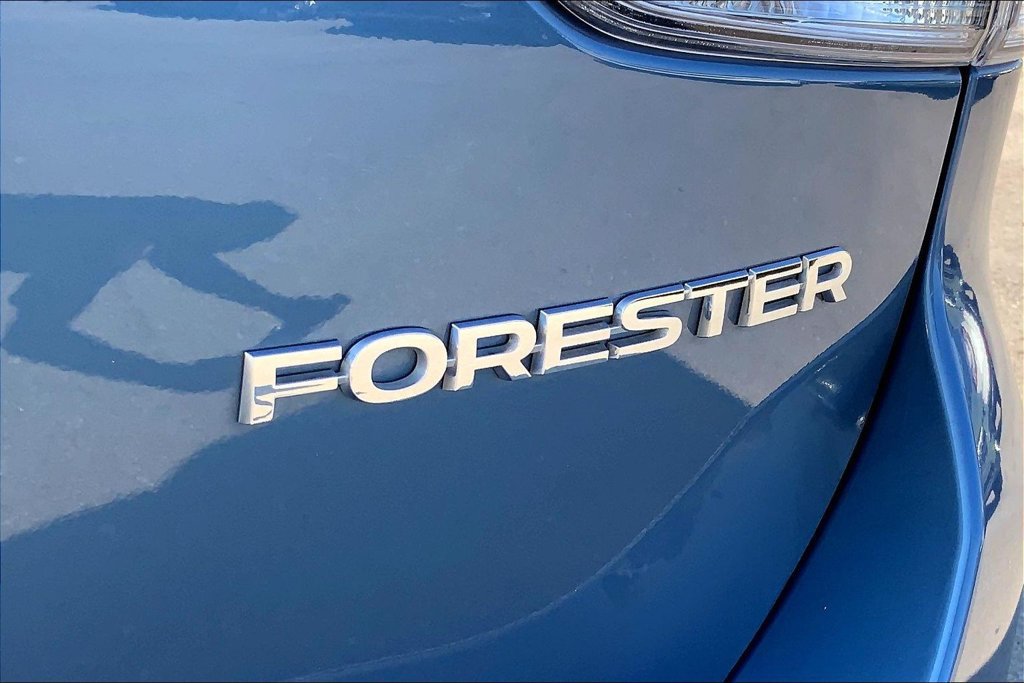 Used 2024 Subaru Forester Premium AWD/4WD image 24