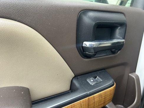 Used 2014 GMC Sierra 1500 SLT w/ SLT Crew Cab Value Package image 28