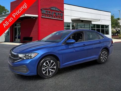 Used 2024 Volkswagen Jetta S FWD image 1