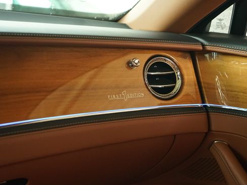 Used 2021 Bentley Flying Spur W12 w/ First Edition Specification AWD/4WD image 29
