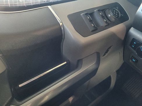 Used 2018 Ford F150 XLT image 27