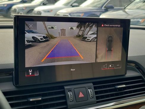 Certified 2025 Audi Q5 2.0T Premium Plus image 30