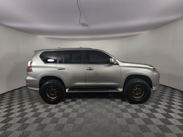 Used 2021 Lexus GX 460 Premium w/ Premium Package AWD/4WD image 6