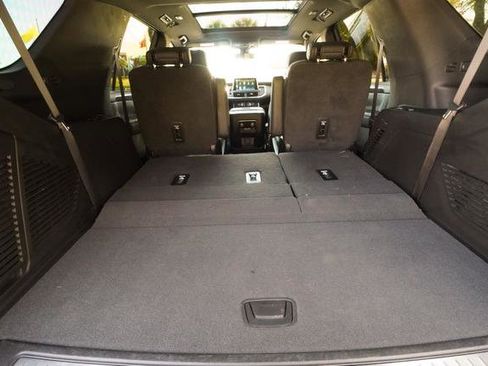 Used 2022 Chevrolet Tahoe RST w/ Sport Performance Package AWD/4WD image 30