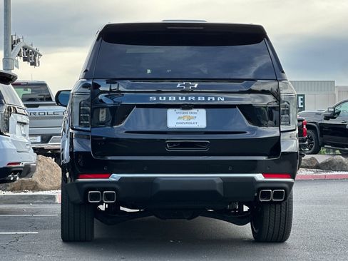 New 2026 Chevrolet Suburban High Country w/ LPO, Illumination Package image 5