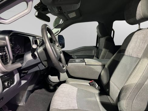 Used 2023 Ford F350 XLT w/ FX4 Off-Road Package image 21