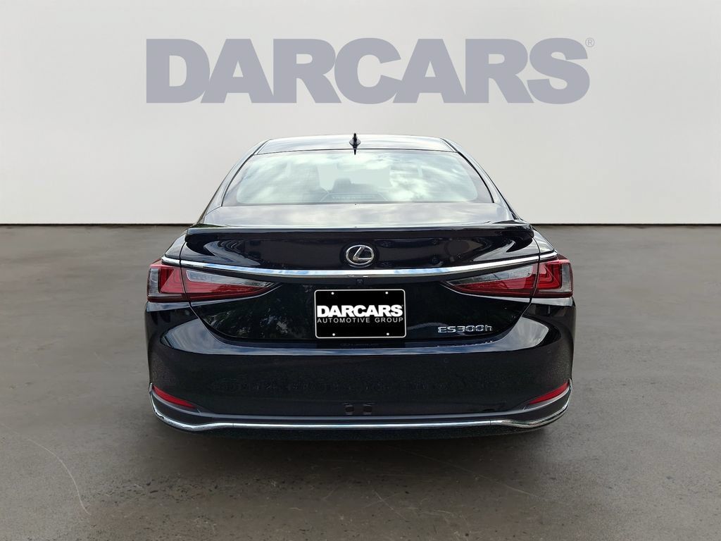 Used 2024 Lexus ES 300h w/ Premium Package FWD image 5