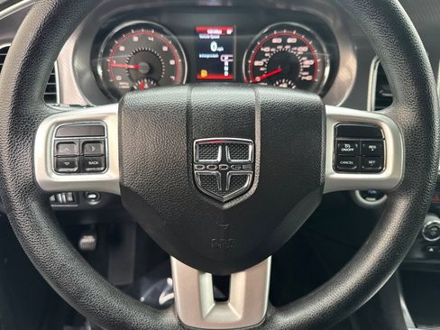 Used 2014 Dodge Charger SE image 15