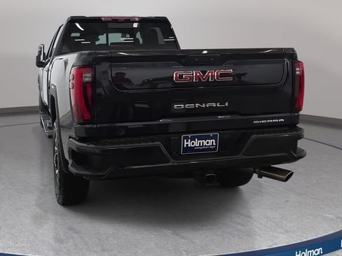 Used 2024 GMC Sierra 2500 Denali w/ Technology Package AWD/4WD image 7