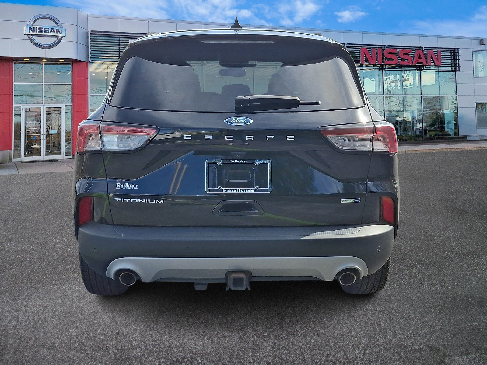 Used 2020 Ford Escape Titanium AWD/4WD image 5