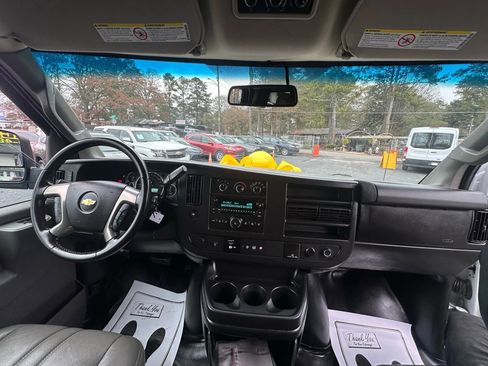 Used 2017 Chevrolet Express 2500 LS image 13
