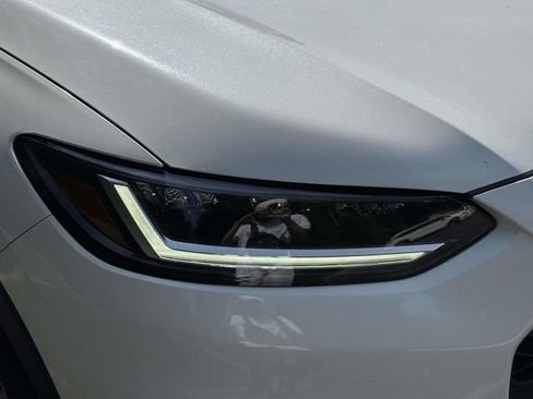 Certified 2023 Honda HR-V LX image 8