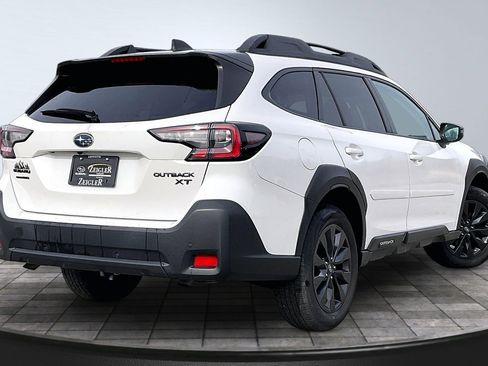 Used 2023 Subaru Outback Onyx Edition XT image 2