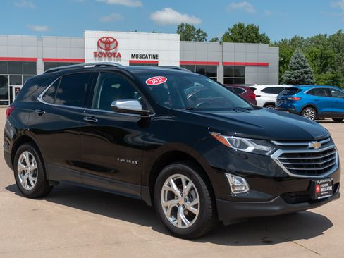 Used 2021 Chevrolet Equinox Premier AWD/4WD image 1