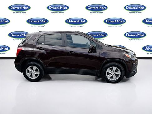 Used 2020 Chevrolet Trax LS image 8