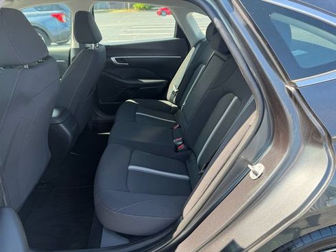 Used 2024 Hyundai Sonata SEL FWD image 12