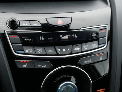 Certified 2025 Acura RDX SH-AWD w/ Technology Package image 23