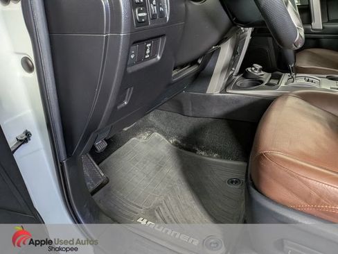 Used 2016 Toyota 4Runner Limited AWD/4WD image 14