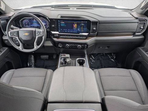 Used 2023 Chevrolet Silverado 1500 LT image 17