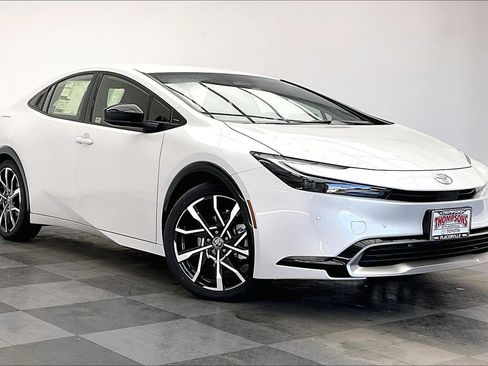 New 2026 Toyota Prius Plug-In Hybrid image 1