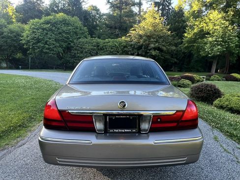 Used 2003 Mercury Grand Marquis LS RWD image 9