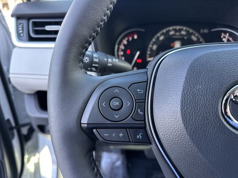 Used 2025 Toyota RAV4 XLE Premium image 19