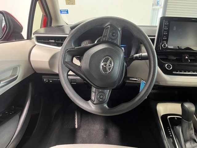 Used 2020 Toyota Corolla LE w/ Carpet Mat Package (TMS) FWD image 22