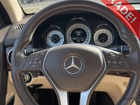 Used 2014 Mercedes-Benz GLK 350 4MATIC image 7