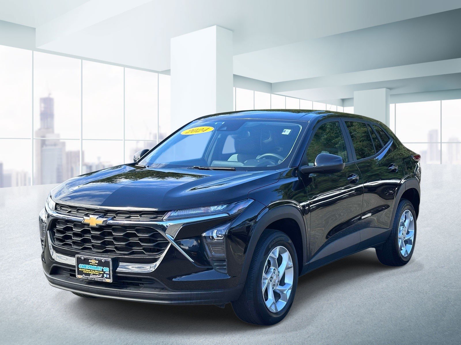Used 2024 Chevrolet Trax LS w/ LS Convenience Package FWD image 1