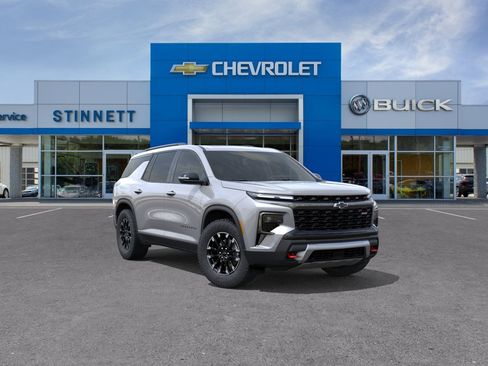 New 2026 Chevrolet Traverse Z71 w/ Enhanced Driving Package AWD/4WD image 21