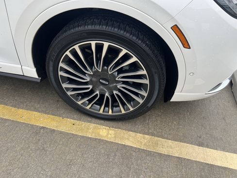 Used 2020 Lincoln Corsair Reserve w/ Equipment Group 201A image 2