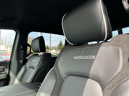 New 2026 RAM 1500 Laramie AWD/4WD image 38