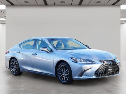 Certified 2023 Lexus ES 350 w/ Premium Package