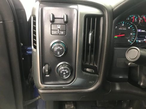 Used 2017 Chevrolet Silverado 1500 LT w/ All Star Edition image 23