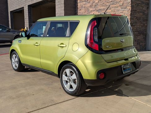 Used 2019 Kia Soul image 3
