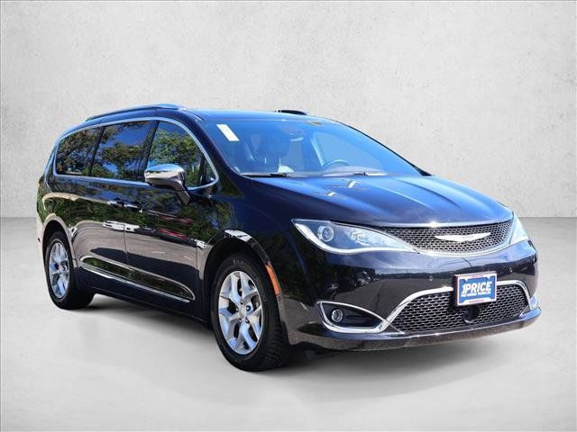 Used 2020 Chrysler Pacifica Limited FWD image 3