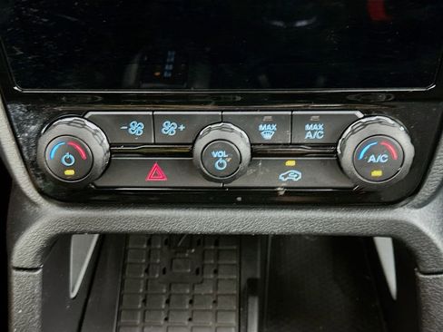 Used 2024 Ford Ranger Lariat w/ Advanced Towing Package AWD/4WD image 18