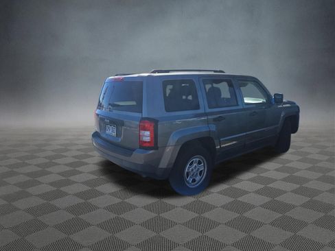 Used 2012 Jeep Patriot Sport image 5