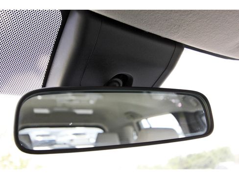 Used 2022 Toyota Corolla Cross L FWD image 25