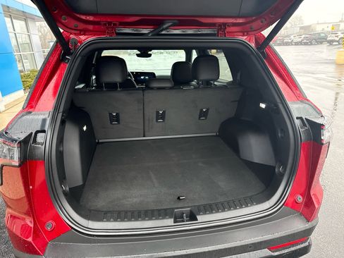 Used 2025 Chevrolet Equinox RS w/ Safety and Technology Package AWD/4WD image 12