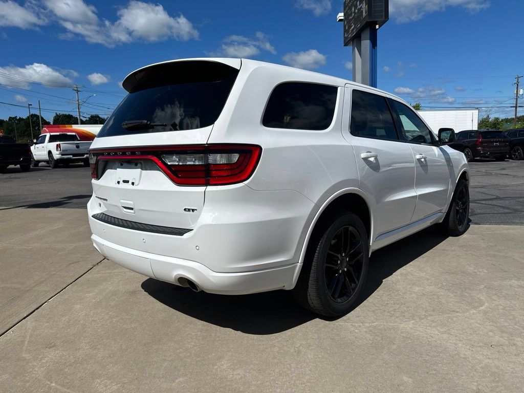 Used 2025 Dodge Durango GT AWD/4WD image 5