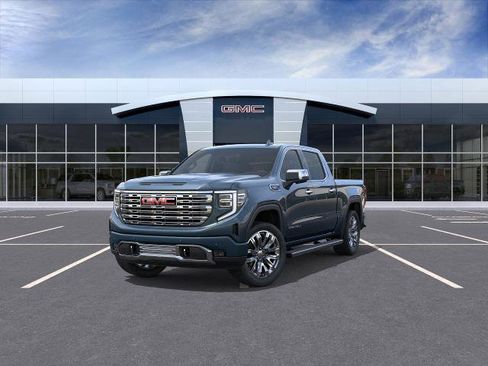 New 2025 GMC Sierra 1500 Denali w/ Denali Reserve Package AWD/4WD image 8