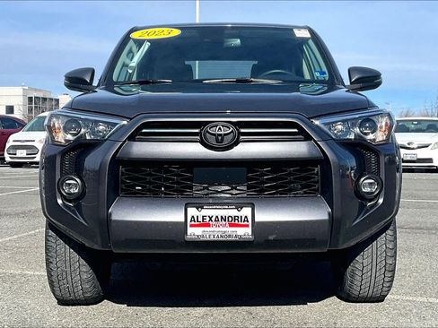 Used 2023 Toyota 4Runner SR5 Premium image 3